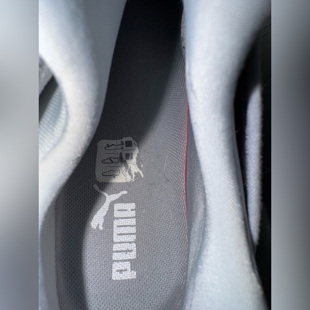Puma High Top Shoes - Picture 9 of 10